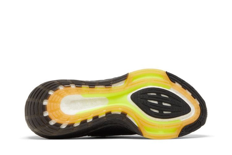 Men's UltraBoost 22 'Black Solar Yellow'