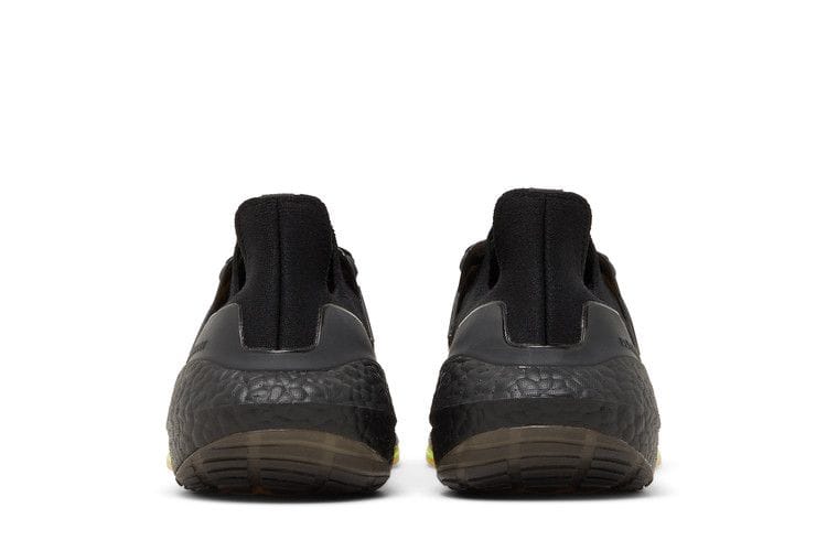 Men's UltraBoost 22 'Black Solar Yellow'