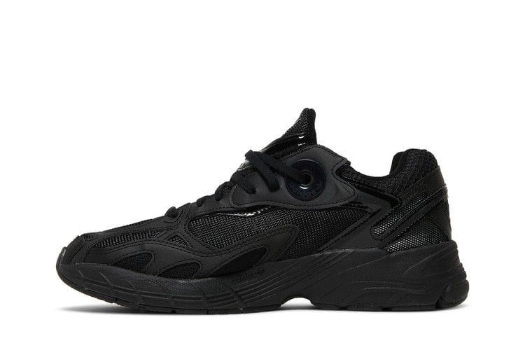 Women's Astir 'Triple Black'