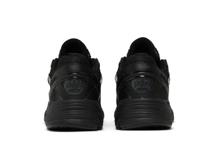 Women's Astir 'Triple Black'
