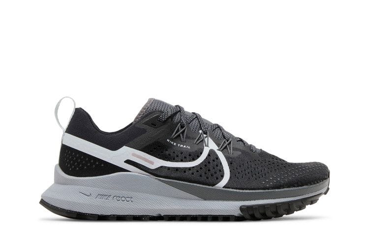 Women's React Pegasus Trail 4 'Black Dark Grey'