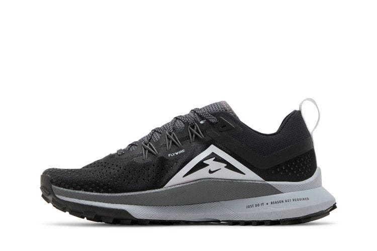 Women's React Pegasus Trail 4 'Black Dark Grey'