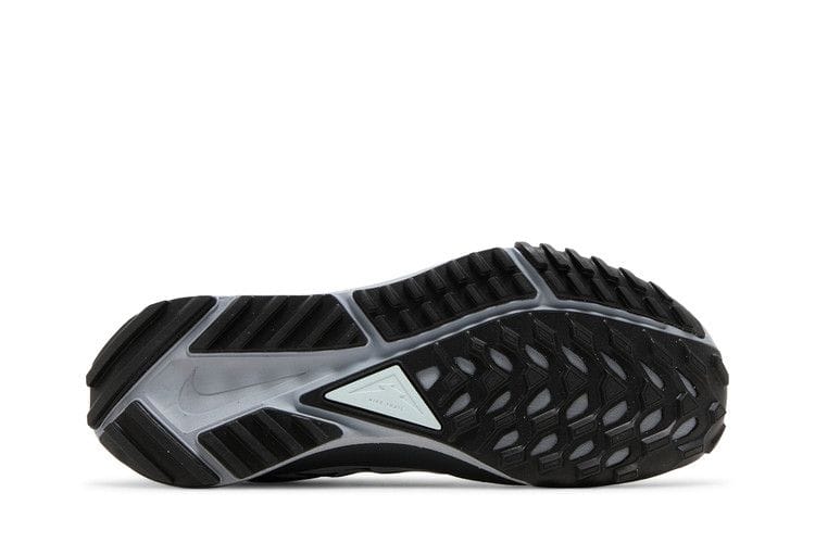 Women's React Pegasus Trail 4 'Black Dark Grey'