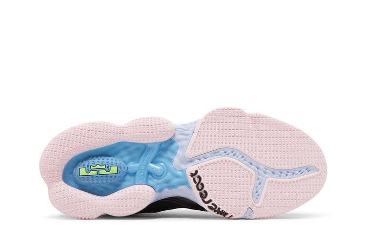 Men's LeBron 19 Low 'Ghost Green'