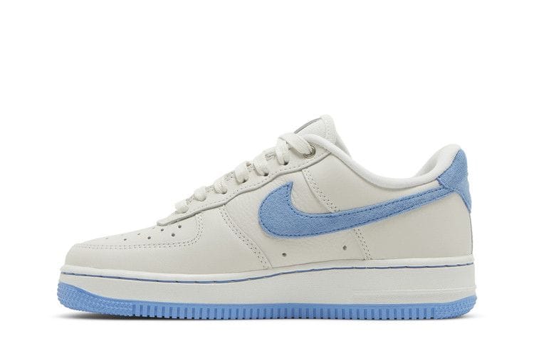 Women's Air Force 1 LXX 'White University Blue'