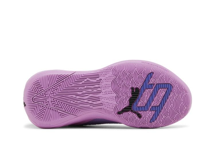 Women's Stewie 1 'Causing Trouble'
