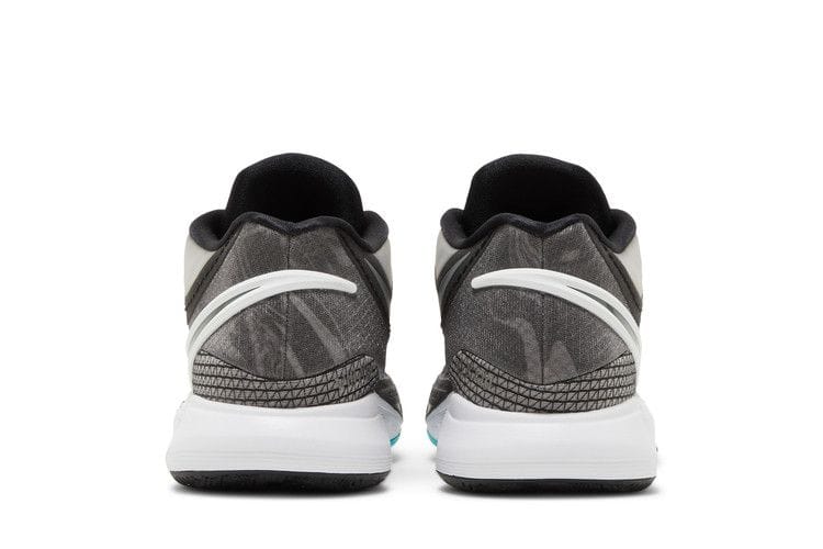 Men's Kyrie 8 'Orca'