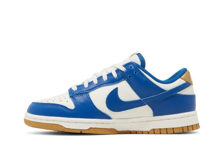 Women's Dunk Low 'Kansas City Royals'