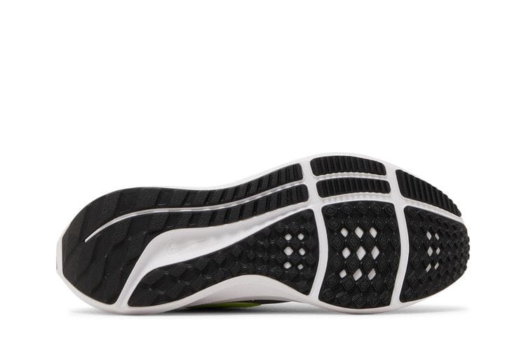 Air Zoom Pegasus 39 GS 'Black Barely Volt'