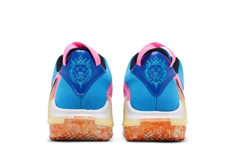 Men's LeBron Witness 7 'Hyper Royal Pink'