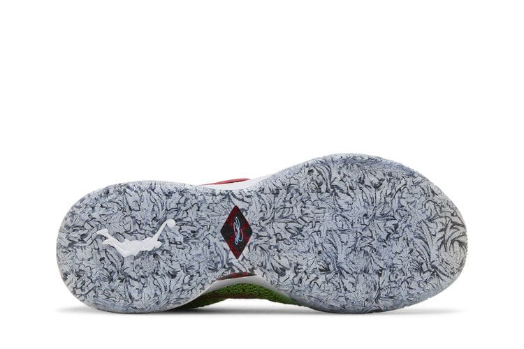 Men's LeBron 20 EP 'Stocking Stuffer'