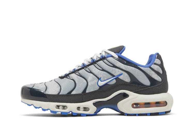 Men's Air Max Plus SE 'Social FC'