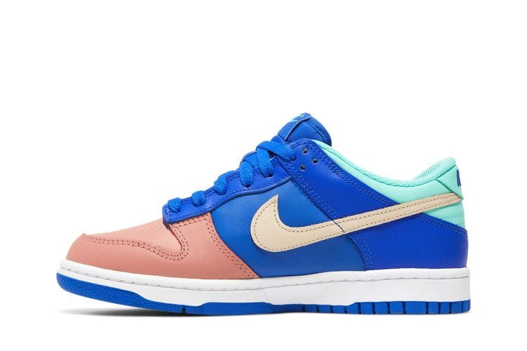 Dunk Low SE GS 'Salmon Toe'