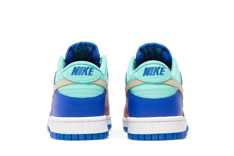 Dunk Low SE GS 'Salmon Toe'