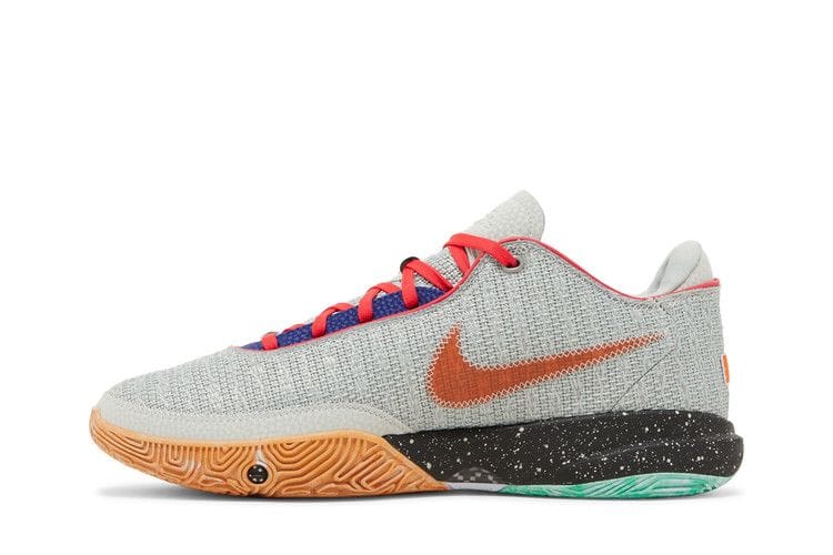Men's LeBron 20 'Nike Lifer'