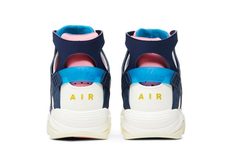 Men's Air Flight Huarache 'Nike Gear'