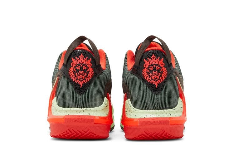 Men's LeBron Witness 7 'Bright Crimson Alligator'