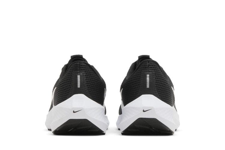 Women's Air Zoom Pegasus 40 'Black White'