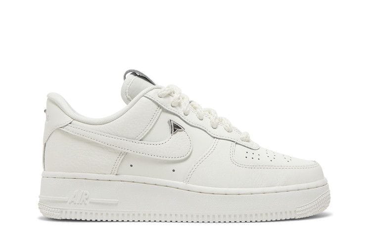 Women's Air Force 1 '07 LV8 'Needlework'