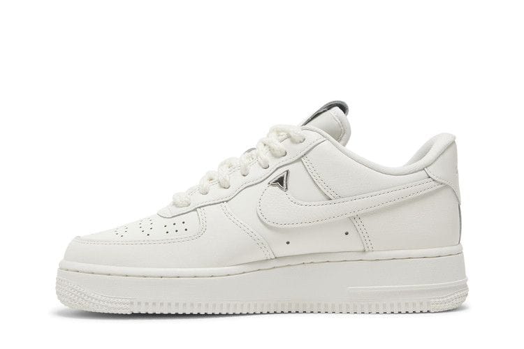 Women's Air Force 1 '07 LV8 'Needlework'