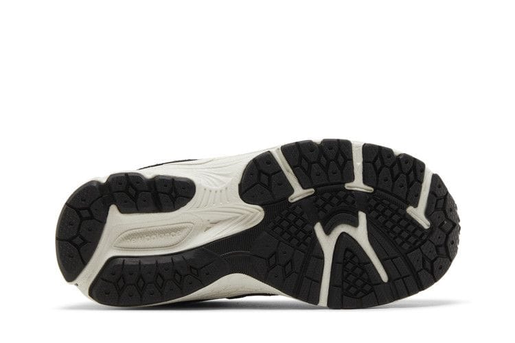 2002R Toddler 'Black Phantom'