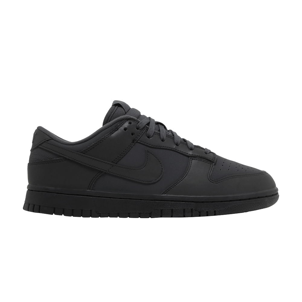 Women's Dunk Low 'Cyber'