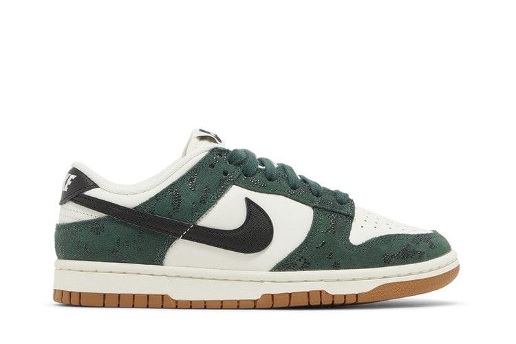 Women's Dunk Low 'Green Snake'