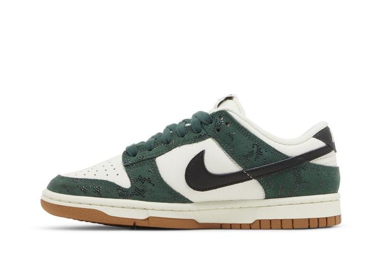 Women's Dunk Low 'Green Snake'