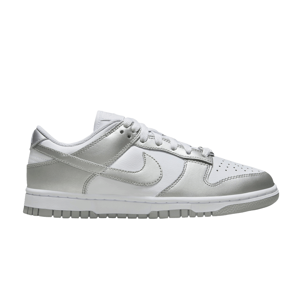 Women's Dunk Low 'Metallic Silver'