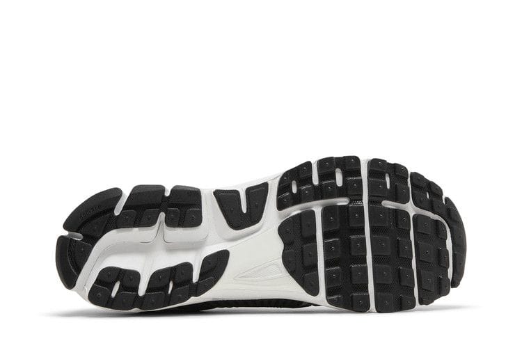 Men's Air Zoom Vomero 5 'Black Picante Red'