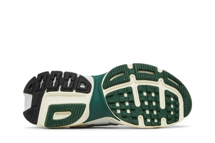 Women's V2K Run 'Fir'