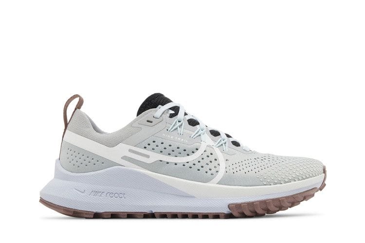 Women's React Pegasus Trail 4 'Light Smoke Smokey Mauve'