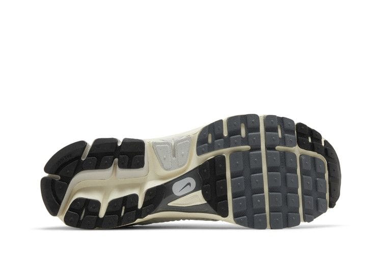 Men's Air Zoom Vomero 5 'Platinum Tint'