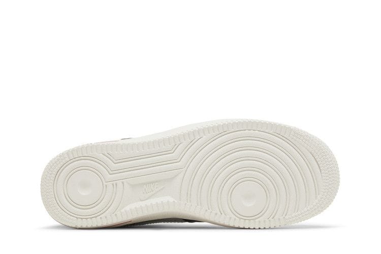 Women's Air Force 1 Low 'Be True To Her School - Georgetown'