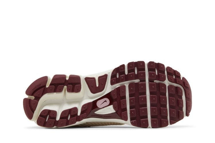 Women's Air Zoom Vomero 5 'Valentine's Day'