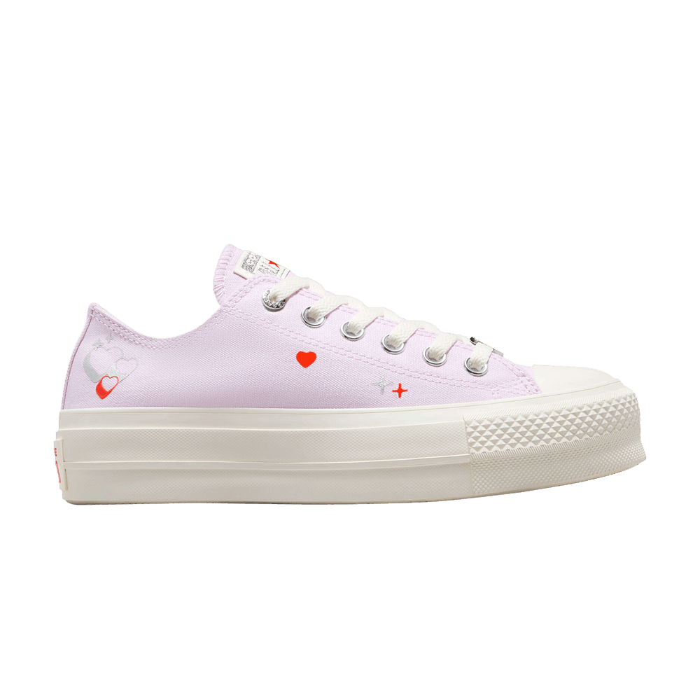 Women's Chuck Taylor All Star Lift Platform Low 'Y2K Heart'