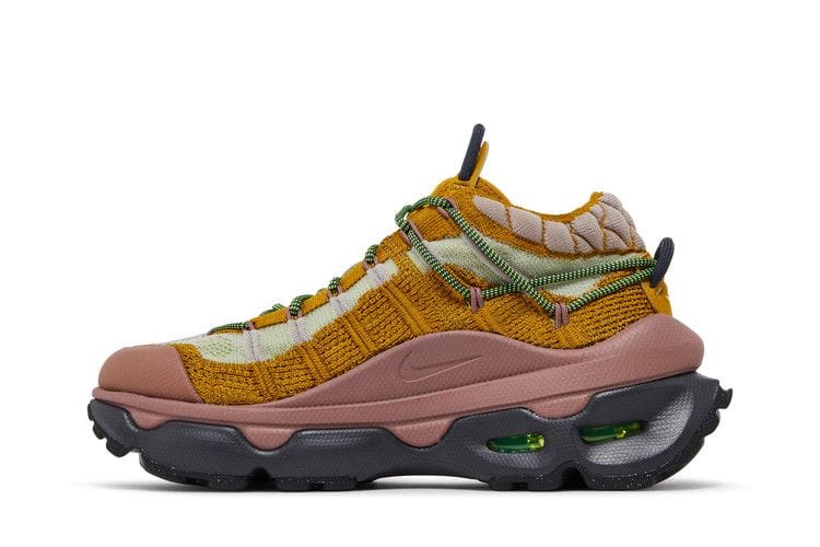 Women's Air Max Flyknit Venture 'Bronzine Smokey Mauve'