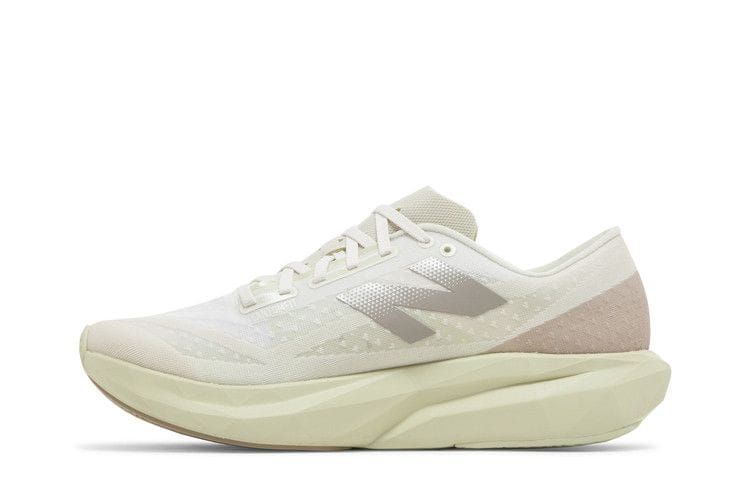 Men's FuelCell Rebel v4 'Linen Lichen Green'