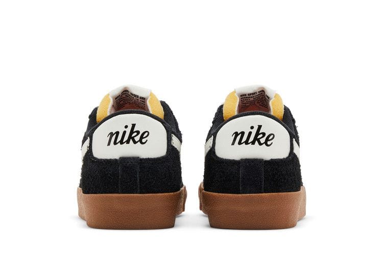 Women's Blazer Low '77 Vintage 'Black Gum'