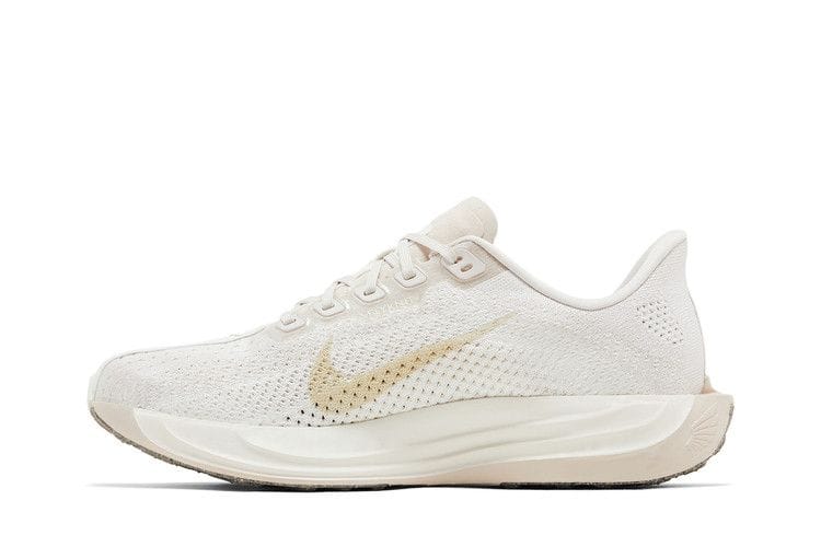 Women's Pegasus Plus 'Light Orewood Brown'