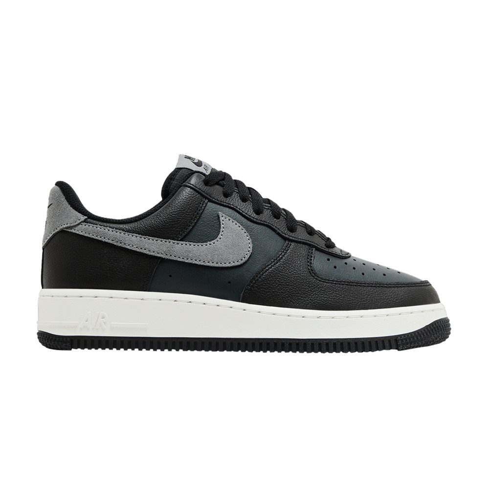 Men's Air Force 1 '07 LV8 'Smoke Grey'