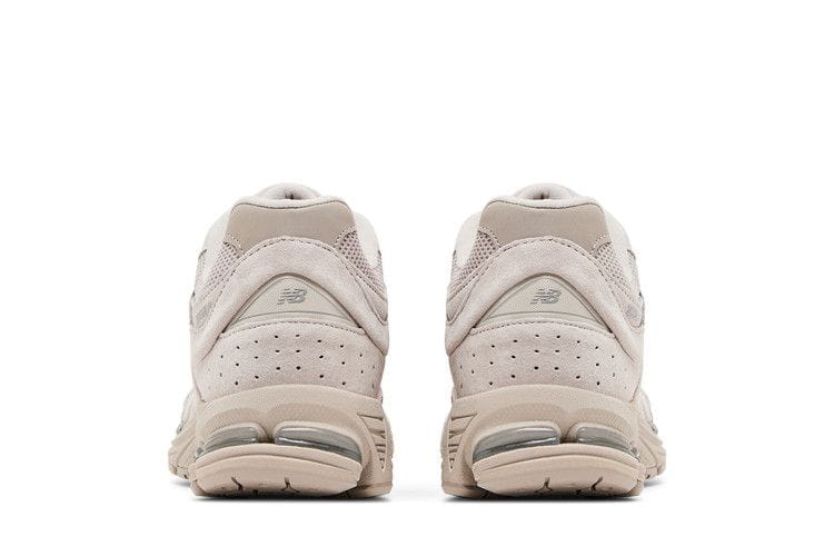 Men's 2002R 'Incense Deep Taupe'