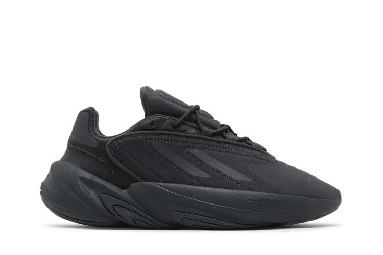 Ozelia J 'Carbon'