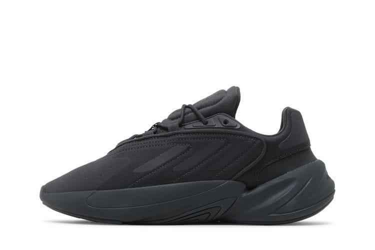 Ozelia J 'Carbon'