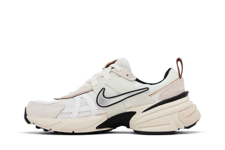 Women's V2K Run 'White Light Orewood Brown'
