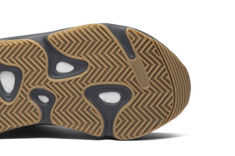 Yeezy 700 Tephra