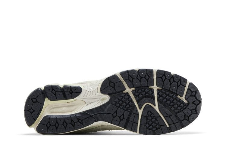 Men's 2002R 'Light Green' ASOS Exclusive