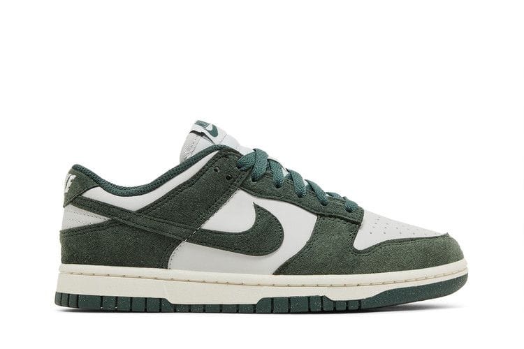 Women's Dunk Low Next Nature 'Vintage Green'
