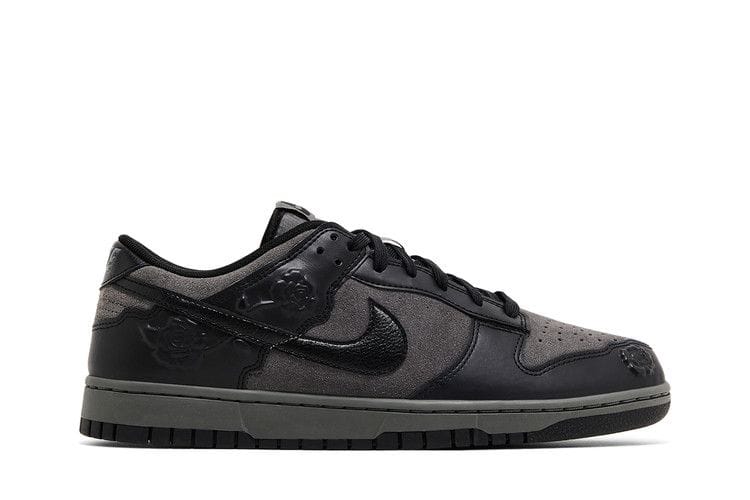 Women's Dunk Low 'Black Roses'