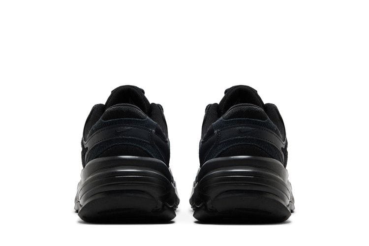 Women's AL8 'Triple Black'